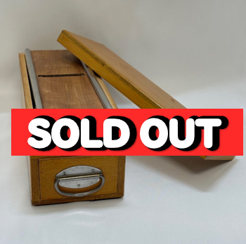 【SOLD OUT】レトロ　東穂工業株式会社　鰹節削り器
